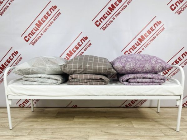 Комплект постельного белья 1,5-сп. бязь (1 нав. 70*70, простынь, пододеяльник) плотность 105г\м2