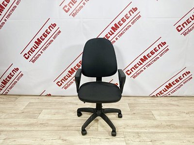 Стулья на металлокаркасе Стулья на металлокаркасе